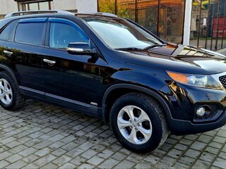 2012 Kia Sorento II Рестайлинг, чёрный, 1700000 рублей, вид 2