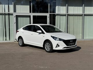 2022 Hyundai Solaris II Рестайлинг, белый, 1225000 рублей, вид 3
