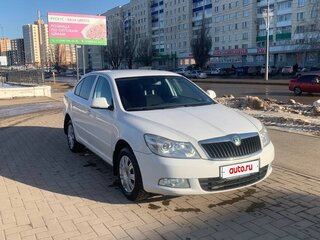 2011 Skoda Octavia II (A5) Рестайлинг, белый, 749000 рублей, вид 2