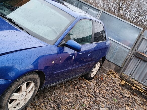1996 Audi A3 I (8L), синий, 250000 рублей - вид 1