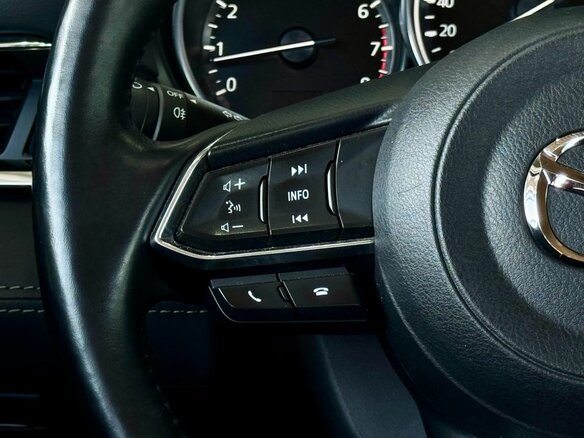 2020 Mazda 6 III (GJ) Рестайлинг 2, чёрный, 2899000 рублей - вид 17