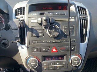 2010 Kia Ceed I Рестайлинг, чёрный, 599000 рублей, вид 4