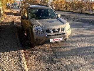 2014 Nissan X-Trail II Рестайлинг, серый, 1750000 рублей, вид 2