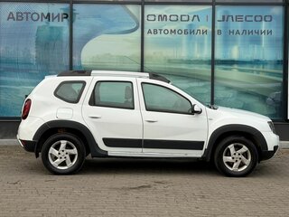 2015 Renault Duster I Рестайлинг, белый, 740000 рублей, вид 4