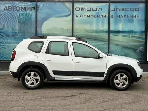 2015 Renault Duster I Рестайлинг, белый, 740000 рублей - вид 3