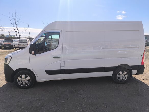 2022 Renault Master, белый, 4150000 рублей - вид 3