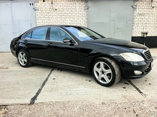 2007 Mercedes-Benz S-Класс 550 Long V (W221), чёрный, 1550000 рублей, вид 3