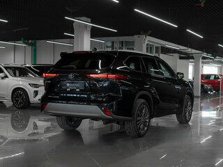 2026 Toyota Highlander IV (XU70), чёрный, 5350000 рублей, вид 5
