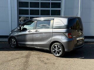2014 Honda Freed Spike I Рестайлинг, серый, 1000000 рублей, вид 3