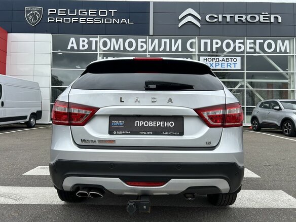 2019 Lada (ВАЗ) Vesta SW Cross I, серебристый, 1230000 рублей - вид 5