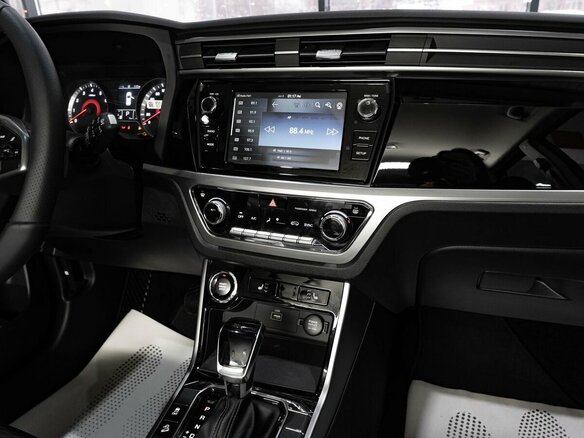 2025 KGM Korando, бежевый, 4005000 рублей - вид 15