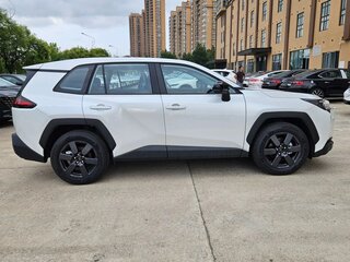 2026 Toyota RAV4 VI (XA60), белый, 4150000 рублей, вид 2