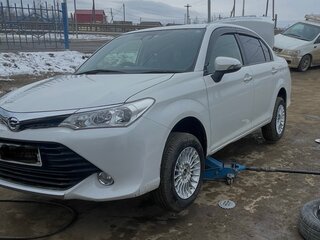2016 Toyota Corolla Axio XI (E160, E170, E180) Рестайлинг 1, белый, 980000 рублей, вид 1