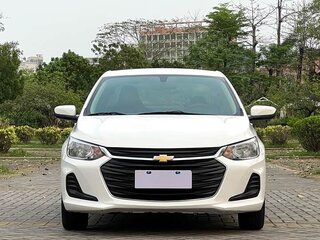 2022 Chevrolet Onix II, белый, 940000 рублей, вид 2