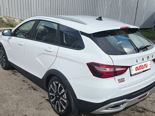 2024 Lada (ВАЗ) Vesta SW Cross I Рестайлинг (NG), белый, 1600000 рублей, вид 5