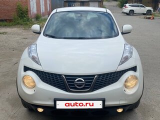 2014 Nissan Juke I Рестайлинг, белый, 1100000 рублей, вид 2
