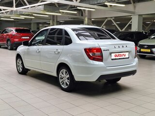 2023 Lada (ВАЗ) Granta I Рестайлинг, белый, 875000 рублей, вид 5