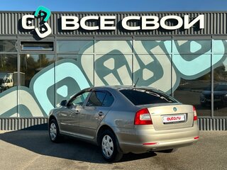 2011 Skoda Octavia II (A5) Рестайлинг, серый, 825000 рублей, вид 3