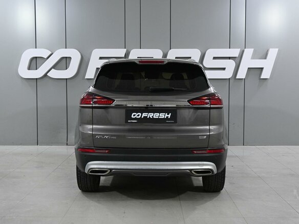 2023 Geely Atlas Pro, серый, 1669000 рублей - вид 3