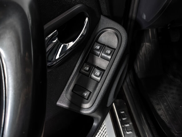 2016 Renault Duster I Рестайлинг, коричневый, 965000 рублей - вид 9