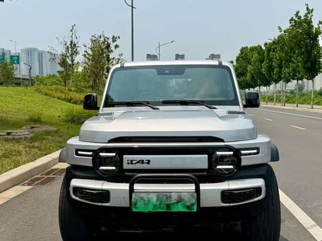 2025 iCar V23 59.93 kWh, серебристый, 1890000 рублей, вид 2