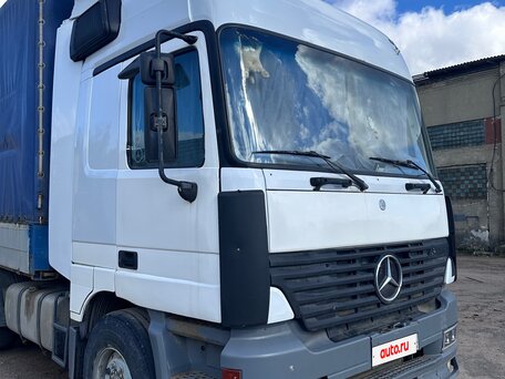 1999 Mercedes-Benz Actros, белый, 1600000 рублей, вид 2