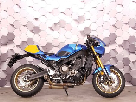 2022 Yamaha XSR900, синий, 1085000 рублей, вид 3