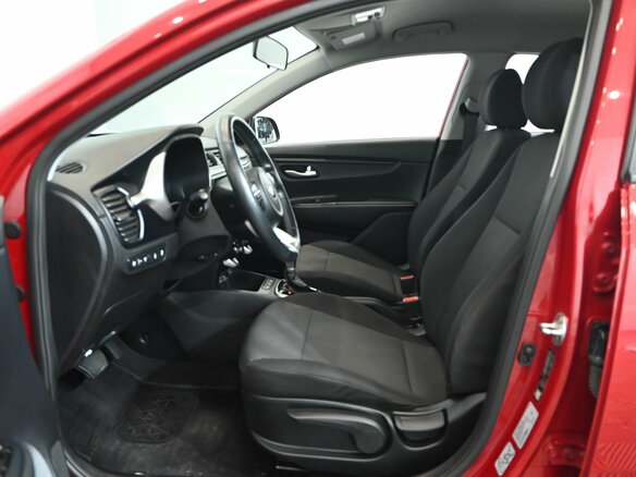 2021 Kia Rio X IV Рестайлинг, красный, 1830000 рублей - вид 10