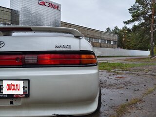 1994 Toyota Mark II VII (X90), белый, 625000 рублей, вид 4