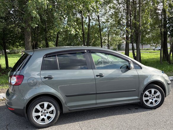2007 Volkswagen Golf Plus I, зелёный, 745000 рублей - вид 1