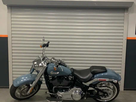 2024 Harley-Davidson Fat Boy, голубой, 2900000 рублей, вид 1