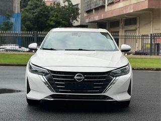 2022 Nissan Sylphy IV (B18), белый, 1710000 рублей, вид 2