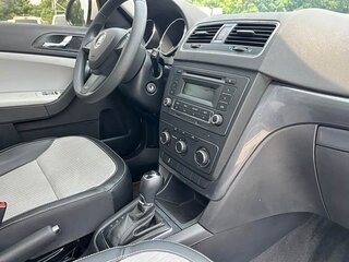 2018 Skoda Yeti I Рестайлинг, белый, 1340000 рублей, вид 5