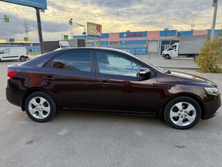 2010 Kia Cerato 5-speed II, пурпурный, 790000 рублей, вид 4