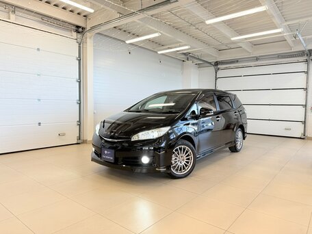 Toyota Wish II Рестайлинг