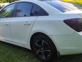 2011 Chevrolet Cruze I, белый, 410000 рублей, вид 4