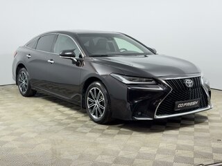 Toyota Avalon V