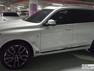 2026 BMW X7 40d I (G07) Рестайлинг, белый, 17480000 рублей, вид 3