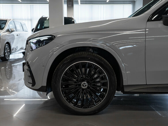 2026 Mercedes-Benz GLC 300 II (X254), серый - вид 27