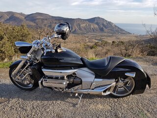 2004 Honda Valkyrie Rune, чёрный, 1950000 рублей, вид 3