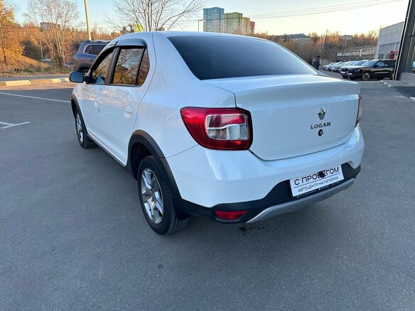 2020 Renault Logan Stepway II Рестайлинг, белый, 1259000 рублей - вид 5