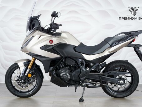 2026 Honda NT1100, золотистый, 1945000 рублей, вид 2