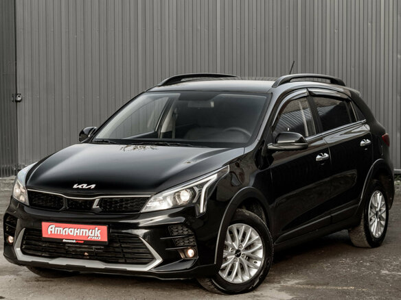 2021 Kia Rio X IV Рестайлинг, чёрный, 1830000 рублей