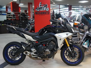 2019 Yamaha MT-09 Tracer (FJ-09), чёрный, 937000 рублей, вид 1