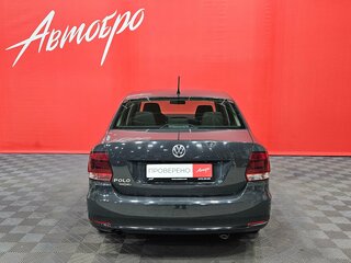 2015 Volkswagen Polo V Рестайлинг, серый, 995000 рублей, вид 4