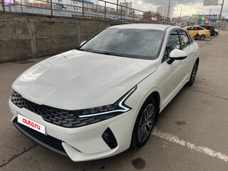 2021 Kia K5 III, белый, 1450000 рублей, вид 1