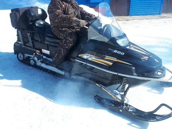 2009 BRP Ski-Doo Skandic 600, чёрный, 750000 рублей