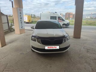 2019 Skoda Octavia III (A7) Рестайлинг, белый, 1450000 рублей, вид 1
