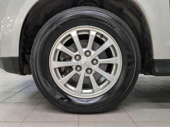 2012 Mitsubishi ASX I Рестайлинг, серебристый, 1095000 рублей - вид 11