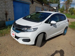 2019 Honda Fit III Рестайлинг, белый, 1150000 рублей, вид 2